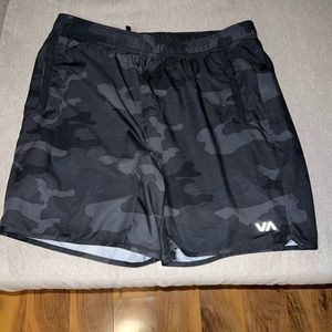 RVCA yogger shorts